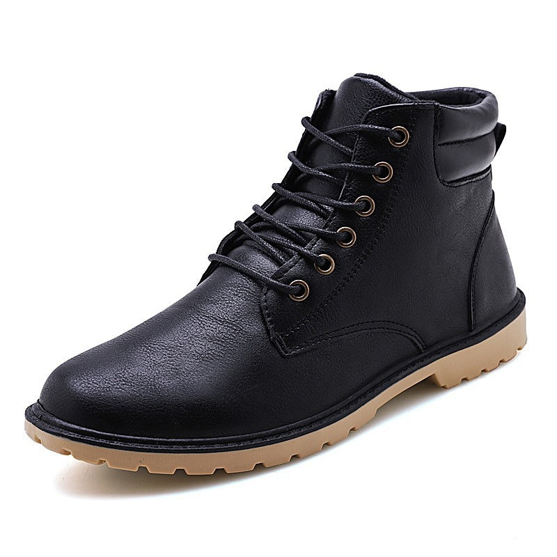 Lightweight casual shoes with thick soles